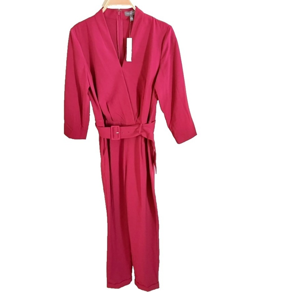 The Limited Women's Dark Red V-Neck Belted Jumpsuit Size 6‎ New Classic Holiday